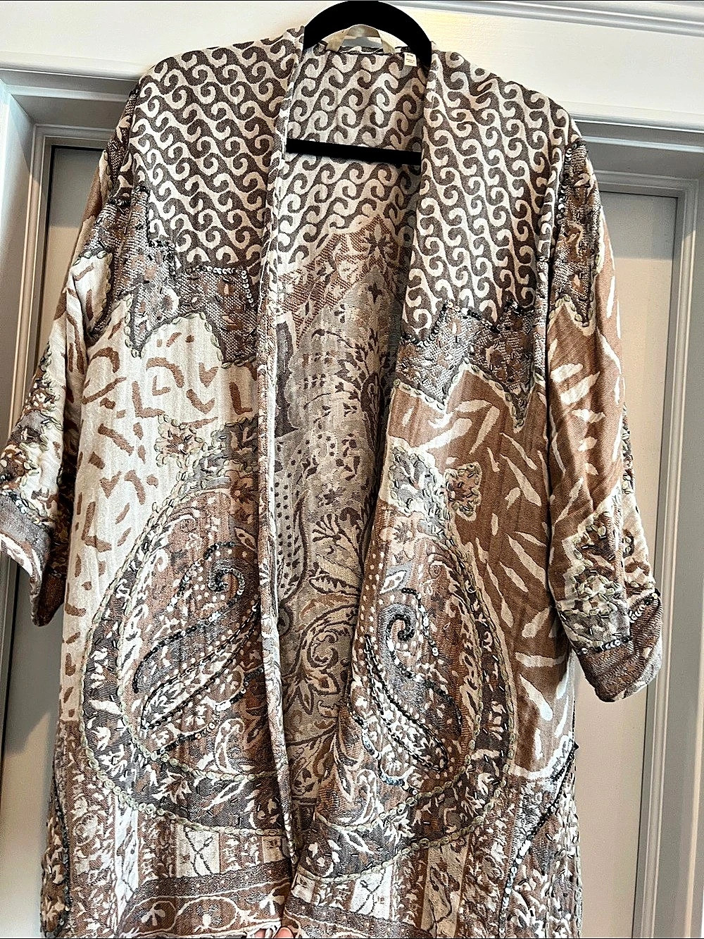 Soft Surroundings Chaucer Topper Paisley Fringe Brown & White Small/Medium